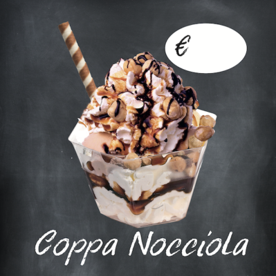 Esempio platta coppa nocciola sfondo lavagna